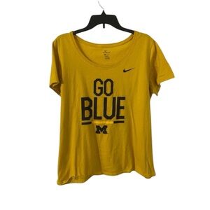 Michigan women’s‎ wolverines t-shirt xxl preowned